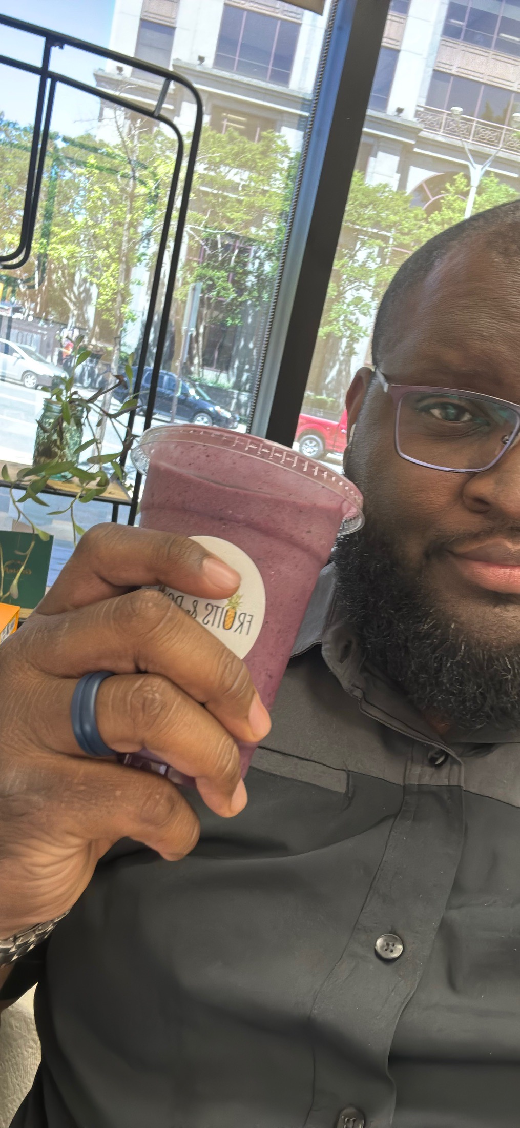 Fruit & Roots is that spot for an afternoon pick me up smoothie.